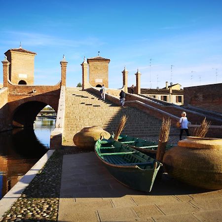 Residenza La Gallinella โคมัคคิโอ ภายนอก รูปภาพ