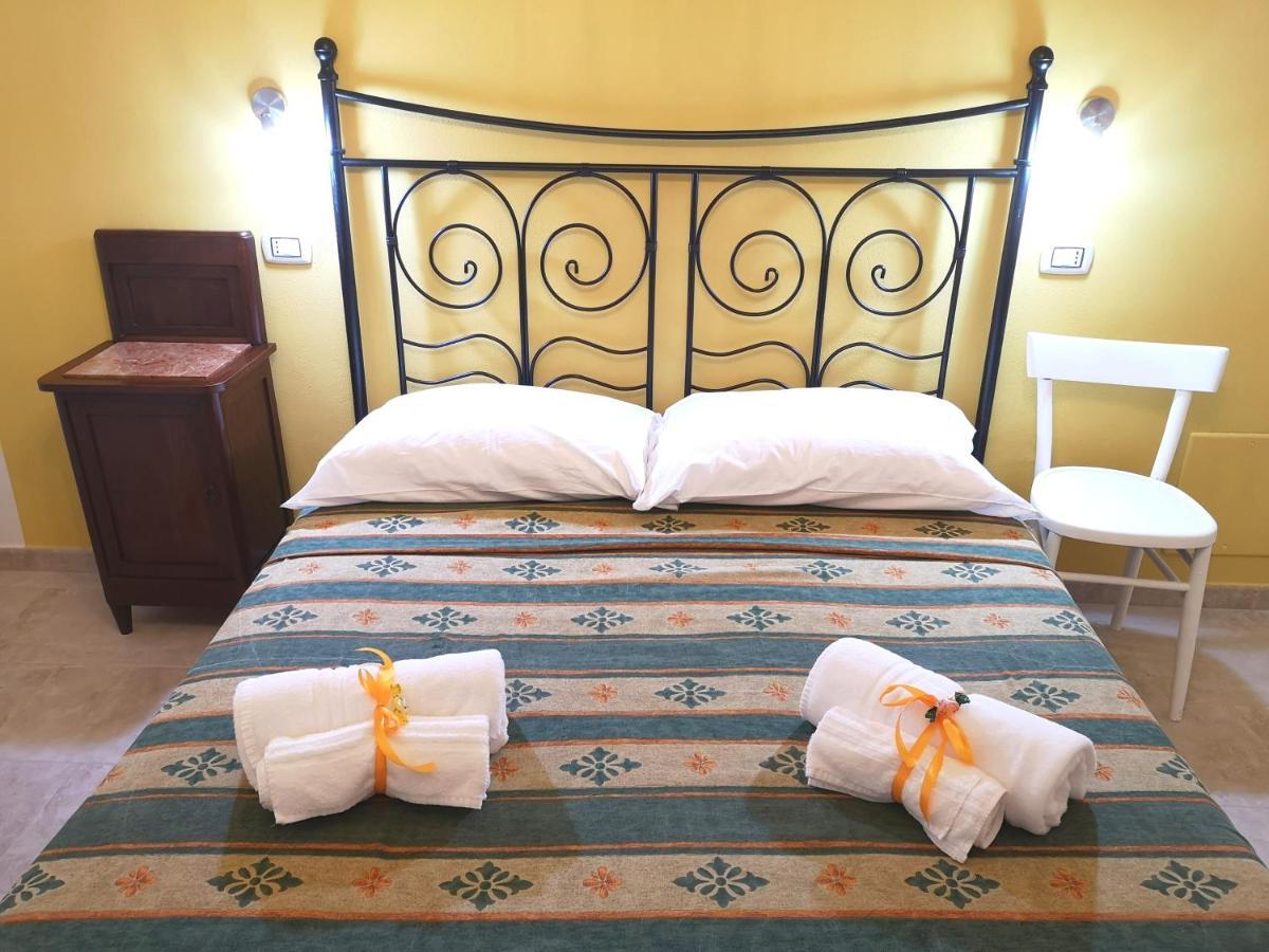 Residenza La Gallinella โคมัคคิโอ ภายนอก รูปภาพ