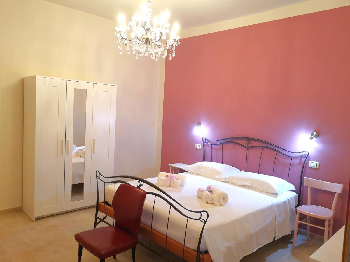 Residenza La Gallinella โคมัคคิโอ ภายนอก รูปภาพ